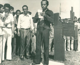 Homenagem dos servidores  ao Reitor Antônio Fagundes