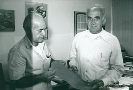 Apicultura: Professor Hertas e o Engenheiro José Vilanis
